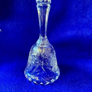 VINTAGE ZAJECAR YUGOSLAVIA 24% LEAD CRYSTAL BELL 5-1/4"